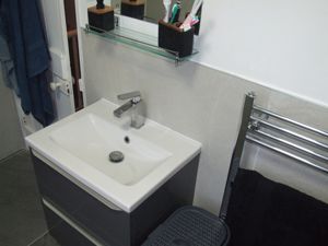 Photo 8- click for photo gallery